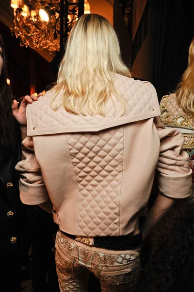 Look 35